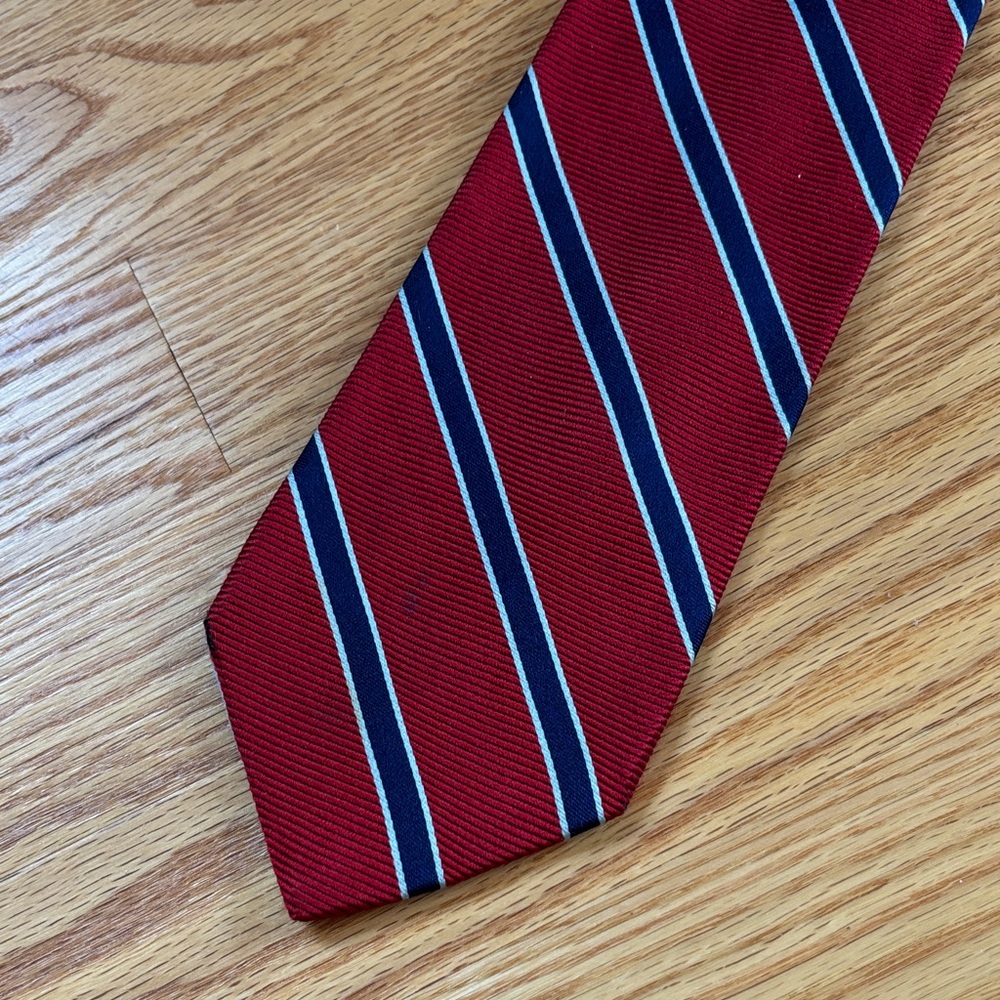 Brooks Brothers Red and Blue Striped Tie